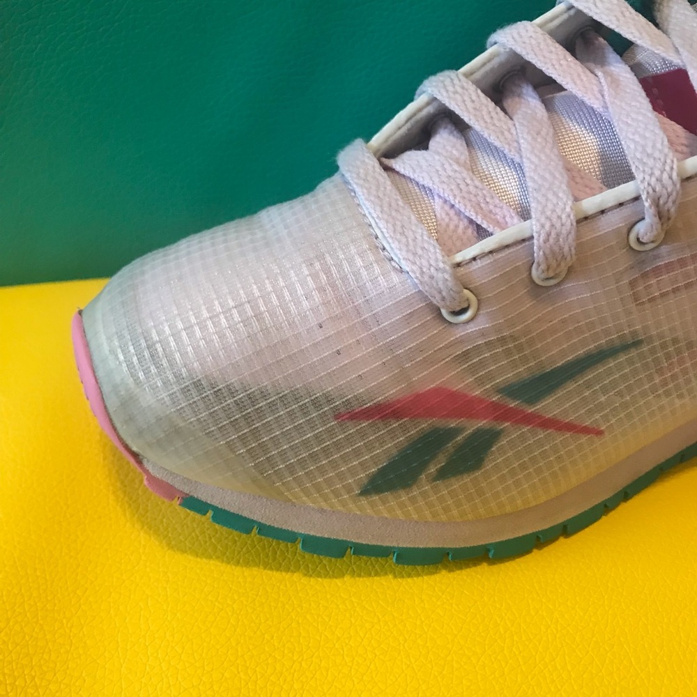 Kids Reebok Shoes - Picture 8 of 8
